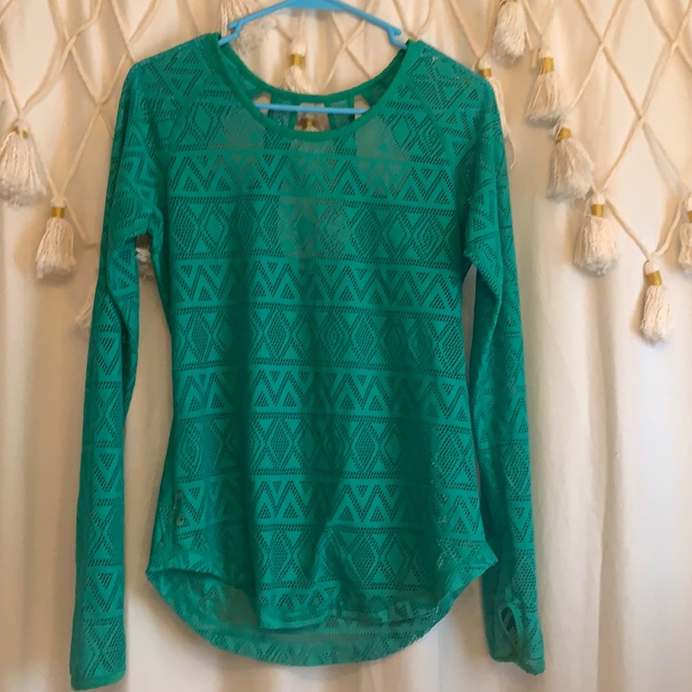 ASICS top